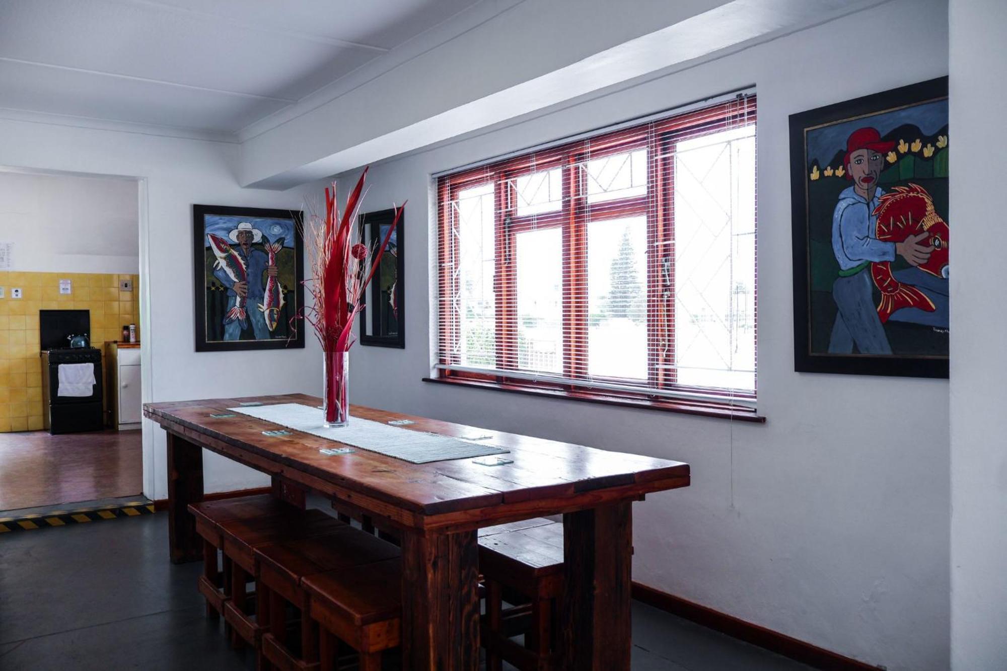 Hermanus Backpackers & Budget Accommodation Zewnętrze zdjęcie