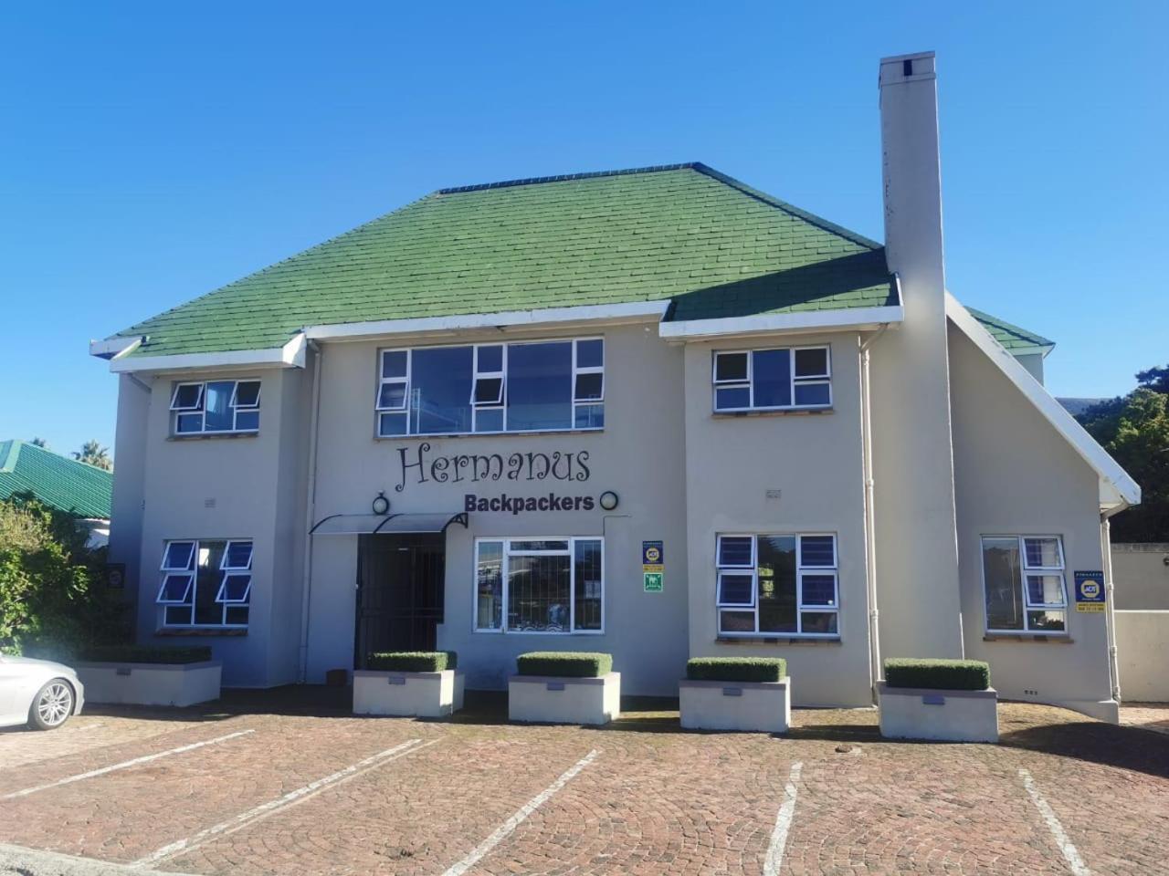 Hermanus Backpackers & Budget Accommodation Zewnętrze zdjęcie